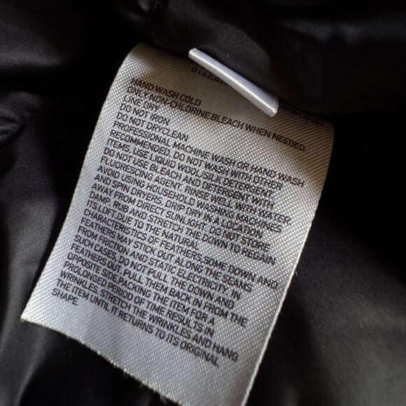 UNIQLO Ultra Light Down Long Coat – Black (Size S) - Picture 9 of 10